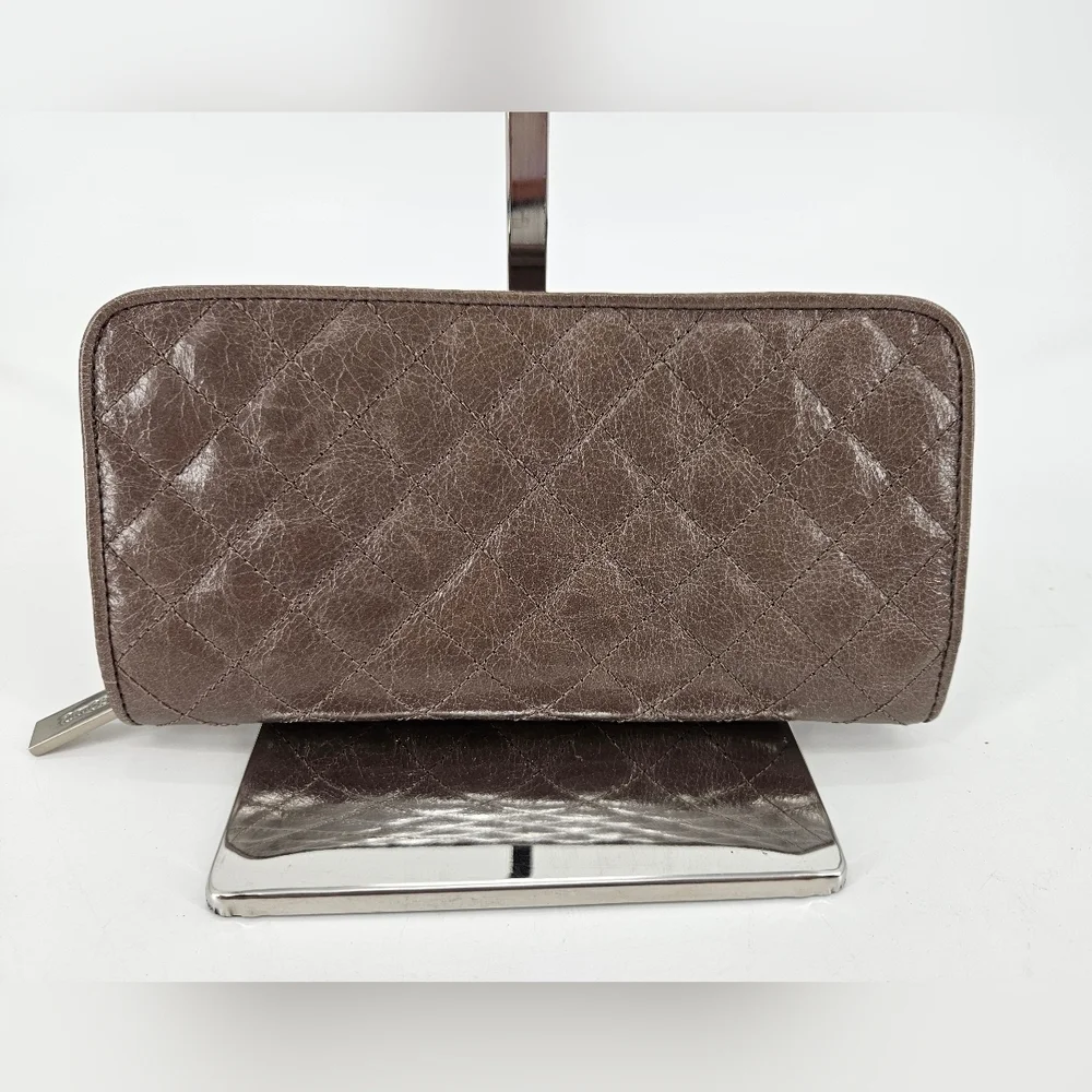 HOBO International TAUPE QUILTED Leather ZIP Around Wallet Card Slots Check BOOK